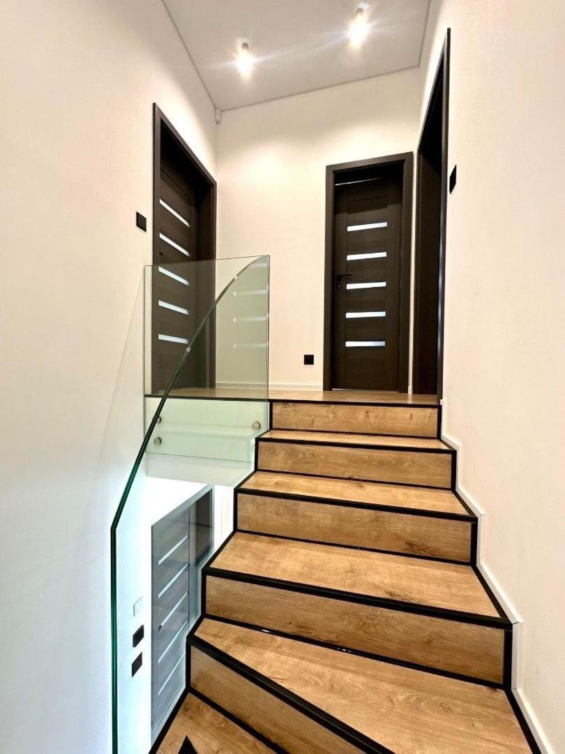 Luxury Apartments Maly Slavkov Ngoại thất bức ảnh